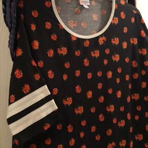 LulaRoe tunic with roses